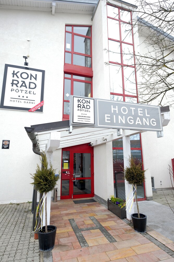Hotel Konrad Pötzel Holzkirchen — Holzkirchen — photo 2
