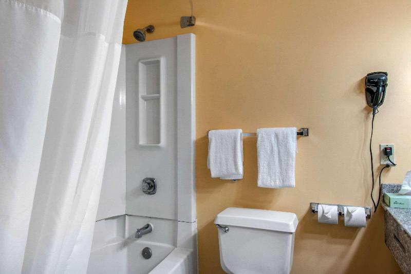 Quality Inn Carlisle - photo 52