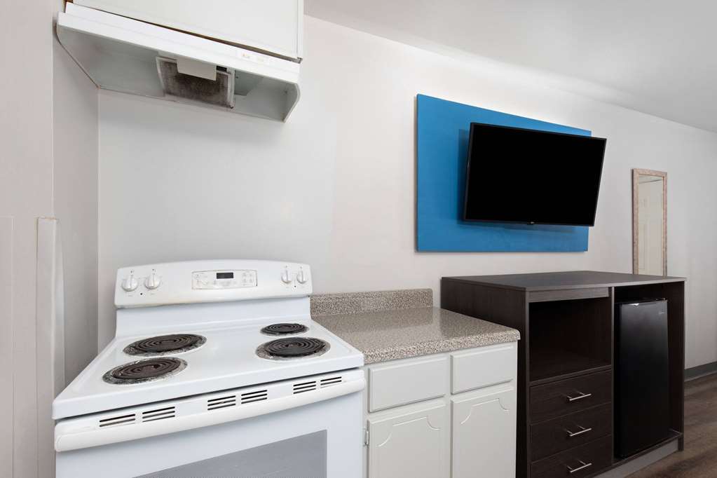 Baymont by Wyndham Selma - photo 26