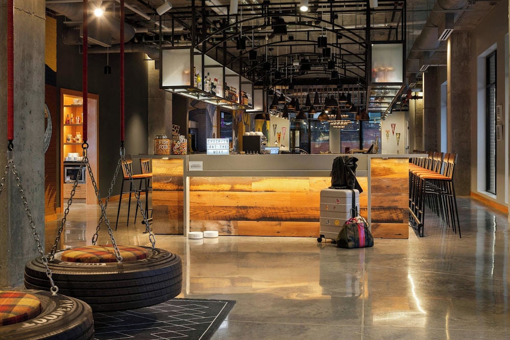 Moxy Omaha Downtown - photo 35