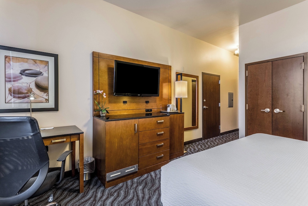 Fairfield Inn & Suites Alamogordo - photo 17