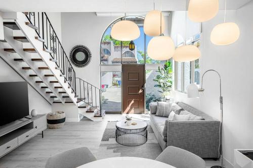 Villa at St James Unit A Luxury Pool Villa Pet Friendly — 4-Star Luxury Hotel in Miami, United States