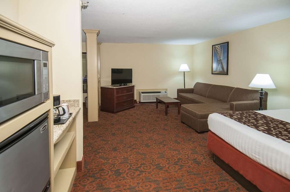 Governor's Suites Hotel Oklahoma City Airport Area - photo 9