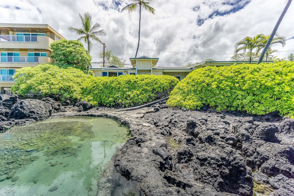 Hale Huna Kai Oceanfront by RedAwning - photo 26