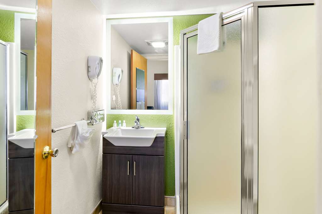 Quality Inn Salem I 81 - photo 13
