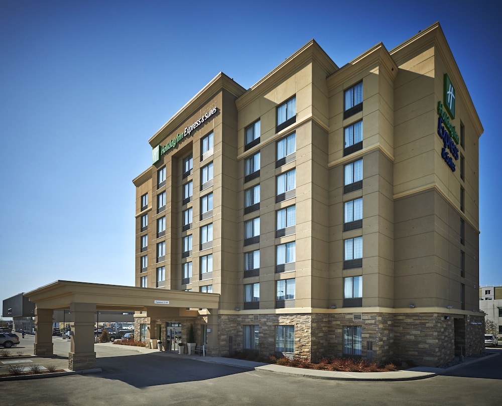 Holiday Inn Express and Suites Timmins