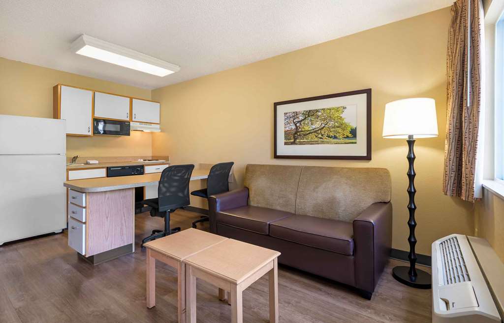 Extended Stay America Select Suites Providence Airport - photo 16