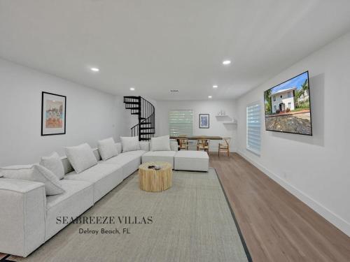 Peaceful Villa Lauren — 4-Star Luxury Hotel in Delray Beach, United States