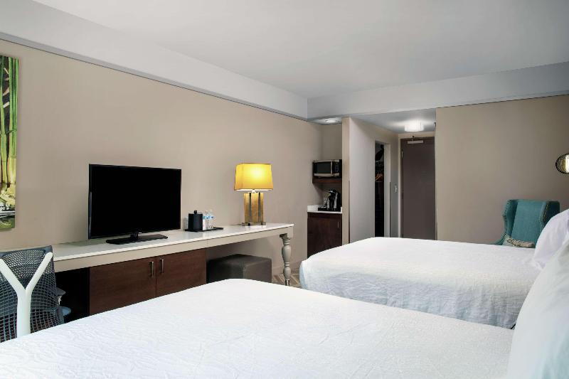 Hilton Garden Inn Mobile Downtown - photo 65