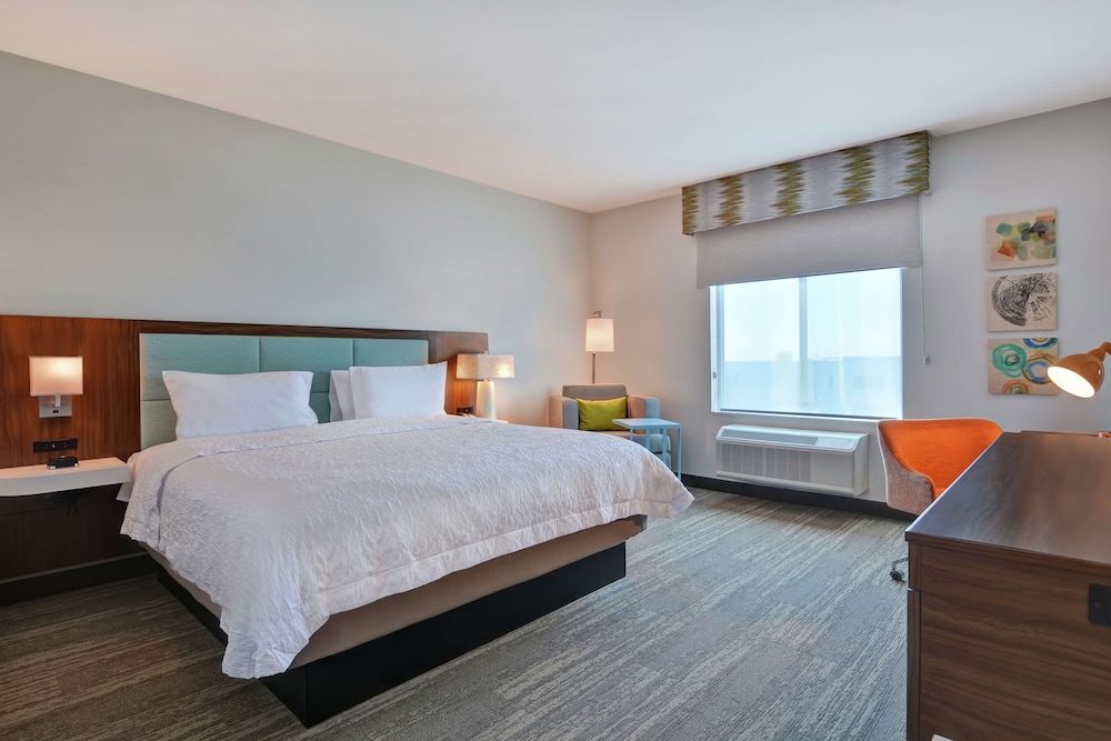 Hampton Inn Chula Vista Eastlake - photo 6