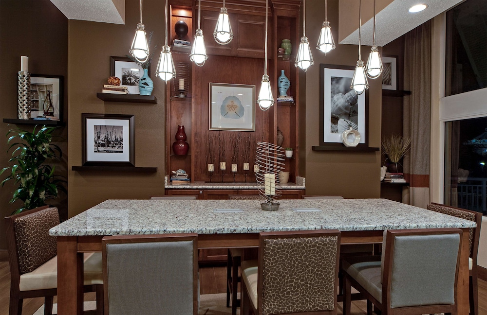 Hampton Inn Myrtle Beach Broadway at the Beach - photo 2