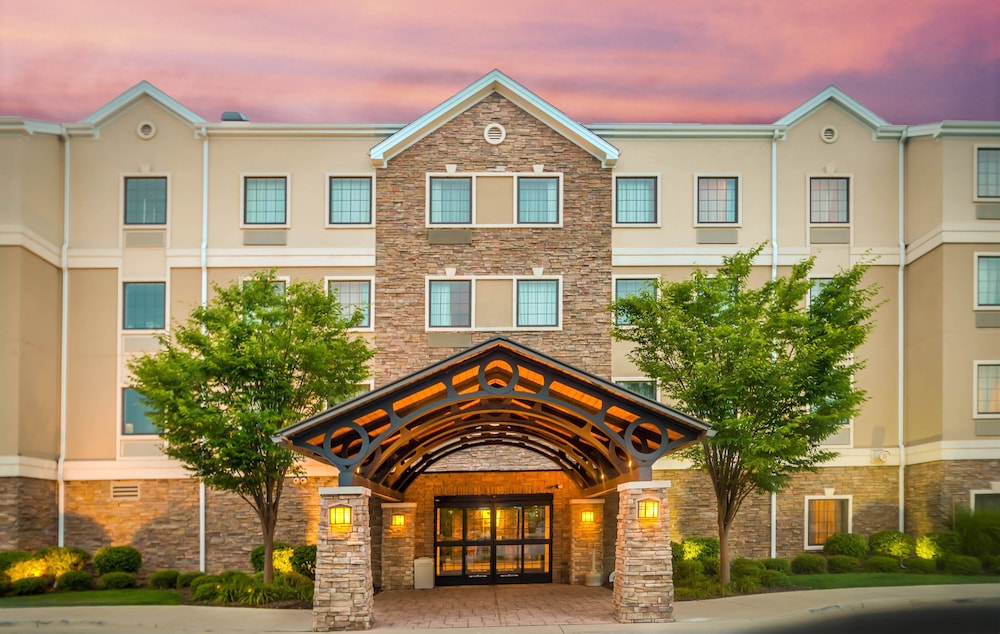 Staybridge Suites Toledo Maumee by IHG - photo 36