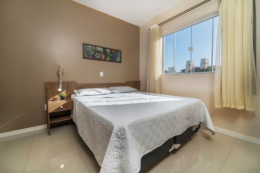 Aluguel Apartamento 2 quartos sendo 1 suíte 522