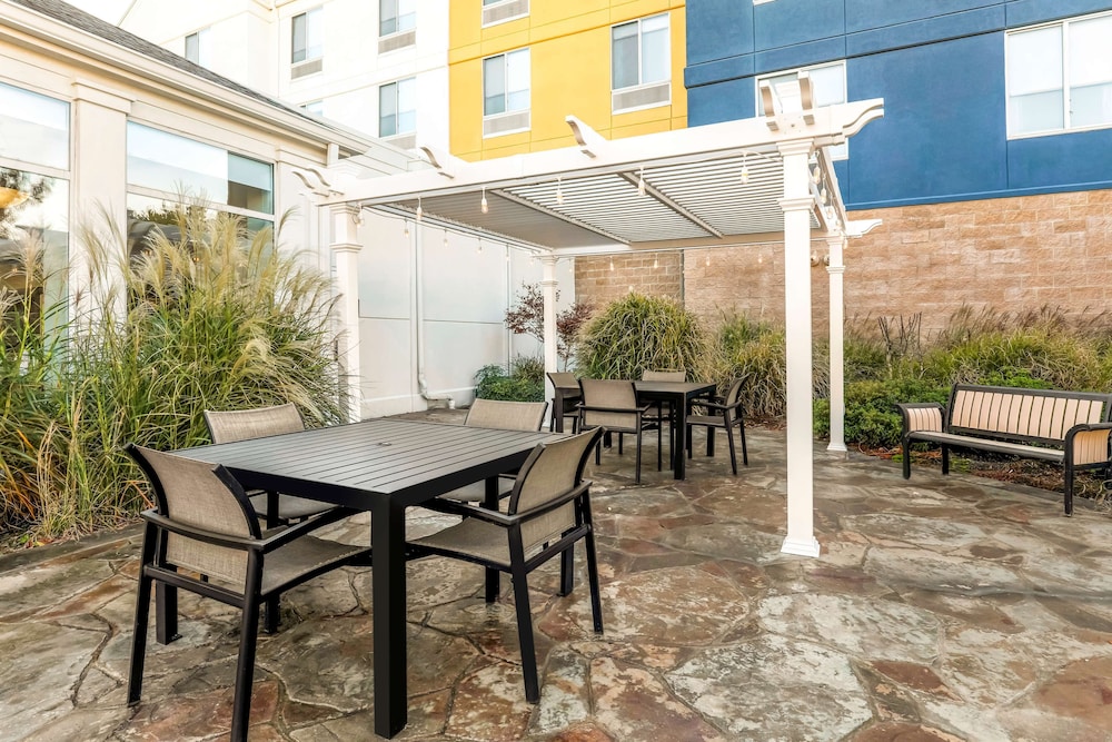 Hilton Garden Inn Tulsa South - photo 25