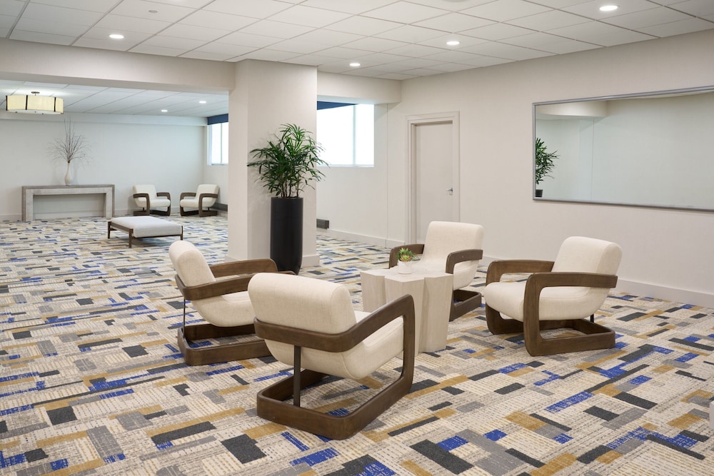 Sheraton Pittsburgh Hotel at Station Square - photo 53