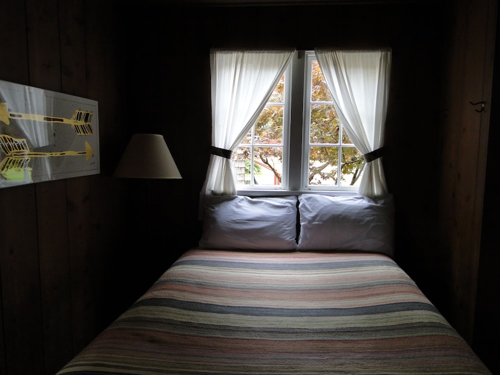 Shakti Cove Cottages - photo 12