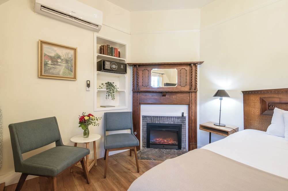 Cedar Gables Inn - photo 53