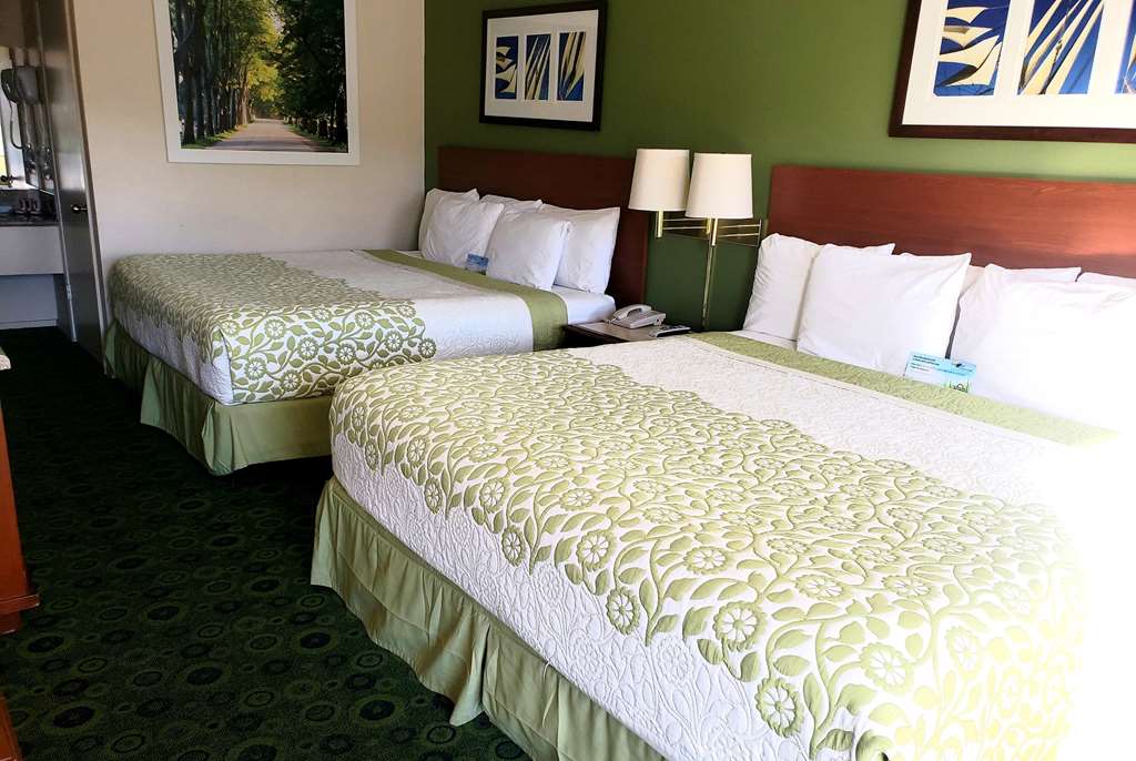 Days Inn by Wyndham Westley - photo 14