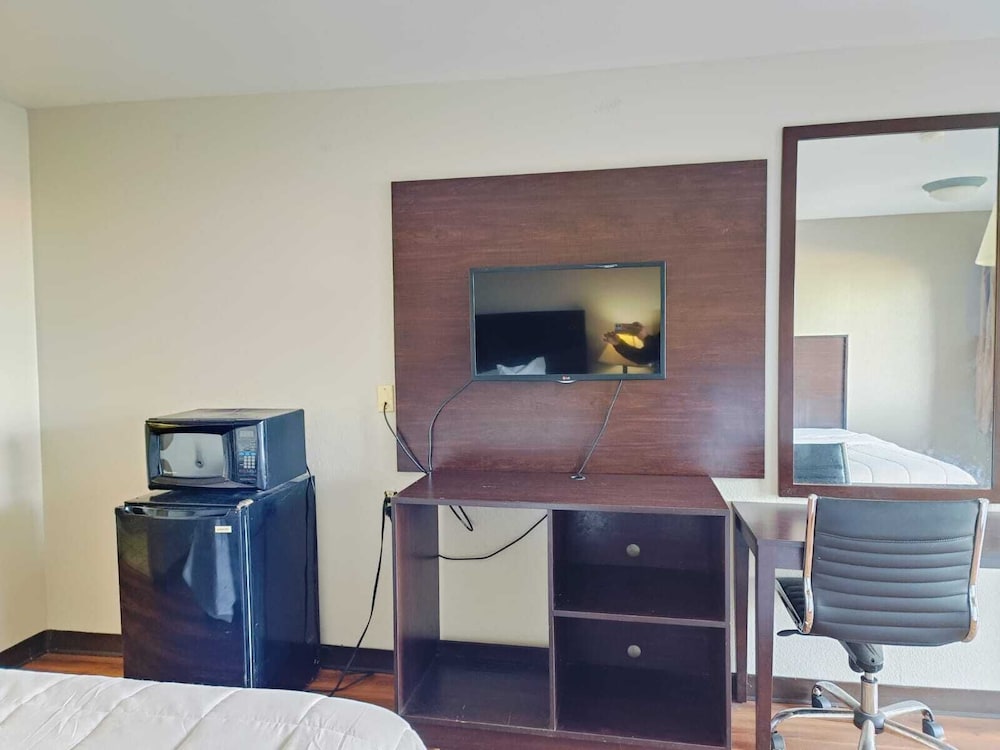 Travelers inn by OYO Wichita Falls - photo 8