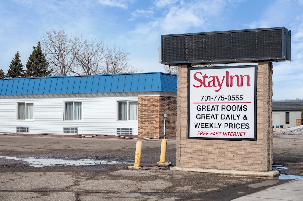 Americas Best Value Inn Grand Forks - photo 34