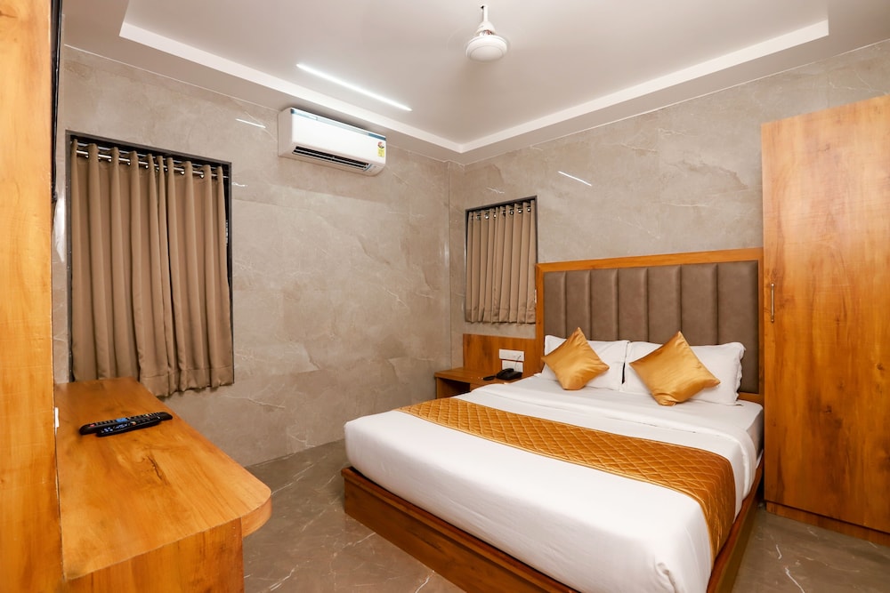 Hotel Karishma