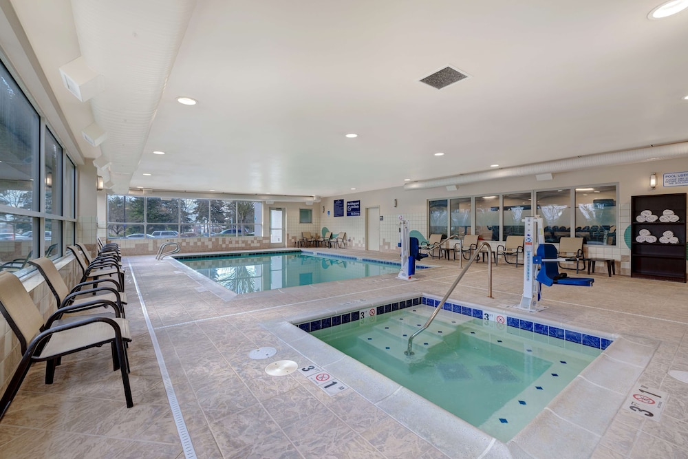 Hampton Inn & Suites Seattle Federal Way - photo 47