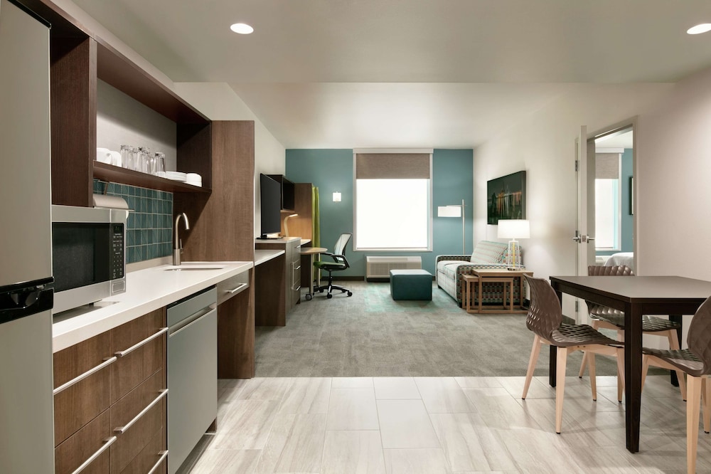 Home2 Suites by Hilton Norfolk Airport - photo 14