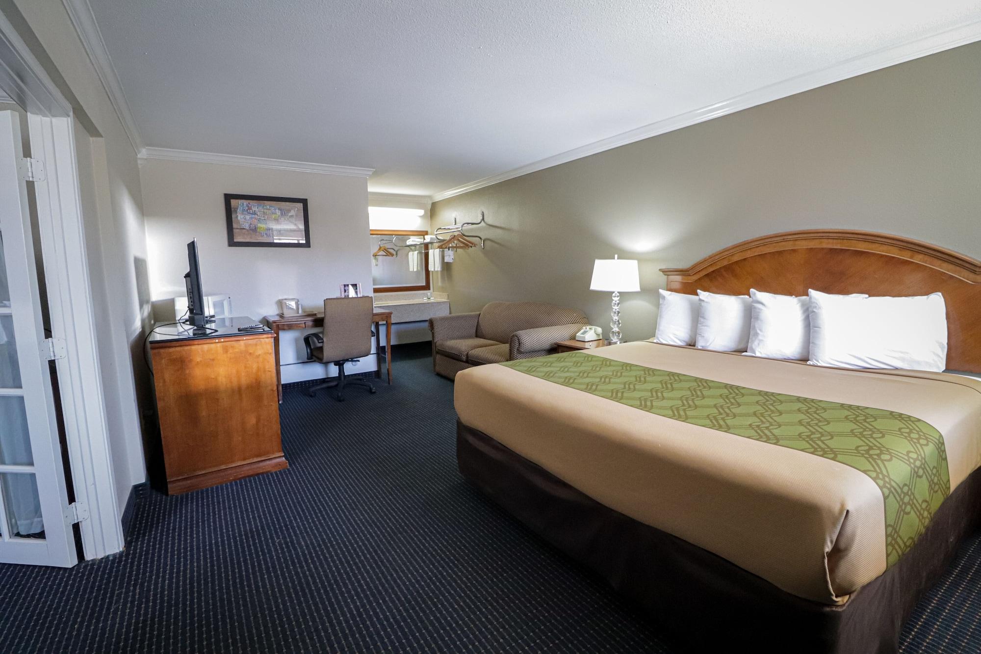 University Inn & Suites San Antonio - photo 22