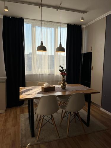 Urbanna Premium private parking included — 4-Star Luxury Hotel in Arad, Romania