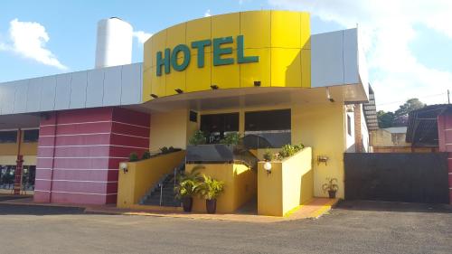 Hotel Peroza Corbelia pet-friendly hotel Corbelia