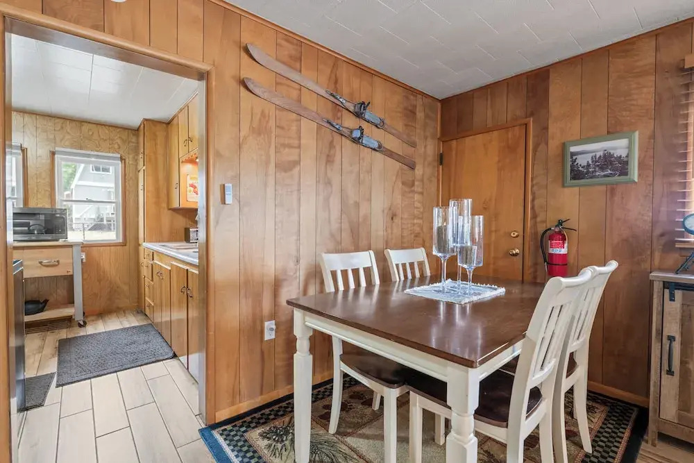 Bear Slope View Cabin Beautiful home located just south of Bear Mountain ski resort - photo 17