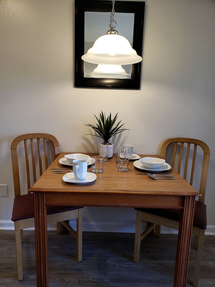 Affordable Suites Burlington - photo 26