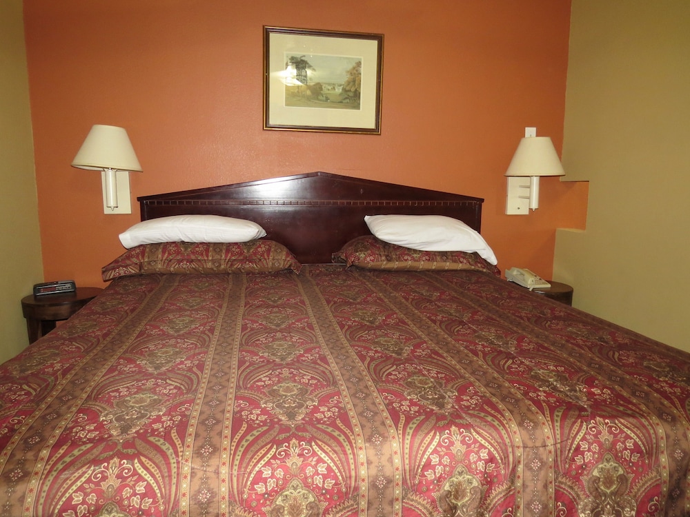 First Western Inn Caseyville - photo 19