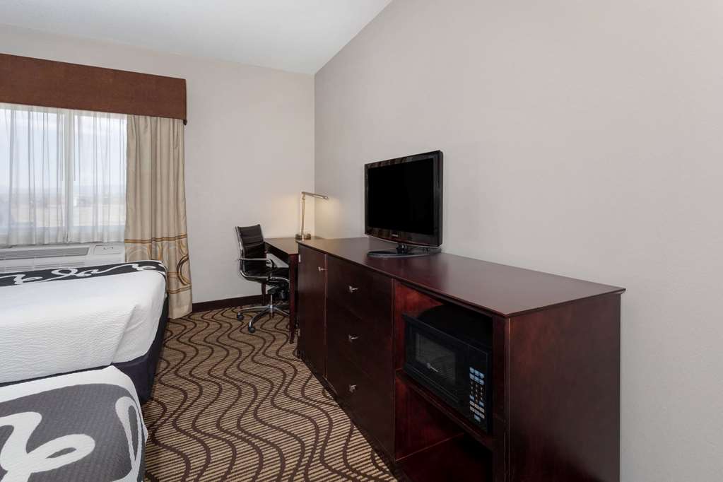 Baymont by Wyndham Henderson Northeast Denver - photo 32