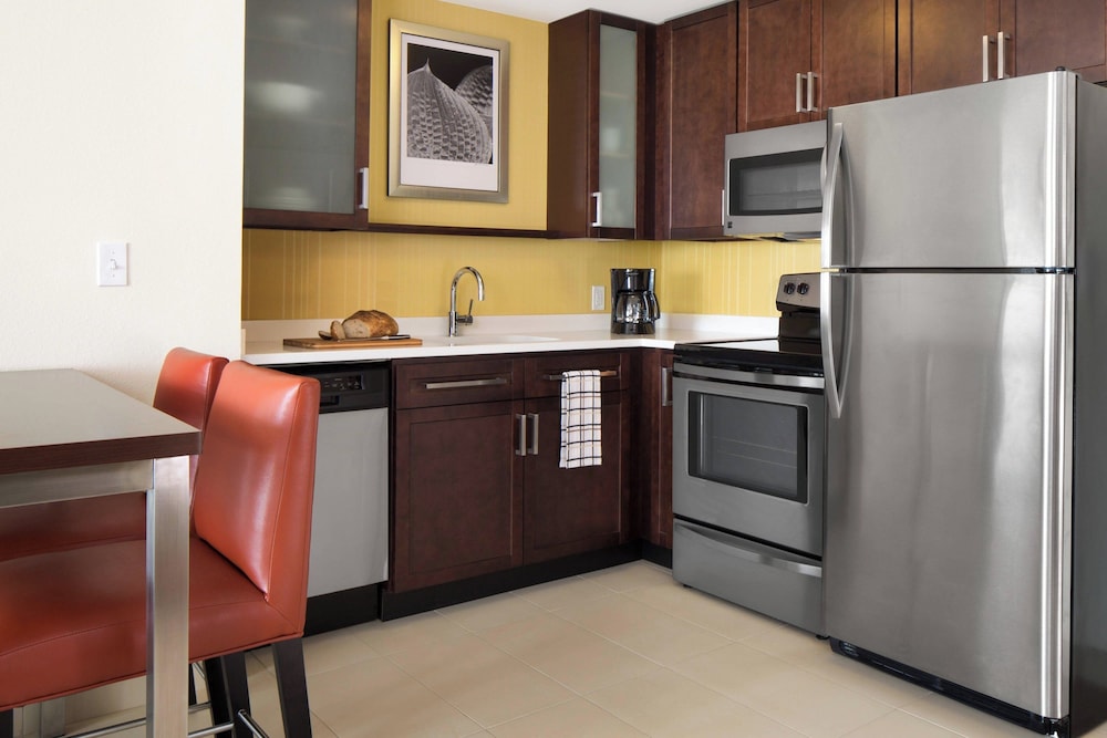 Residence Inn Miami Airport West Doral - photo 17