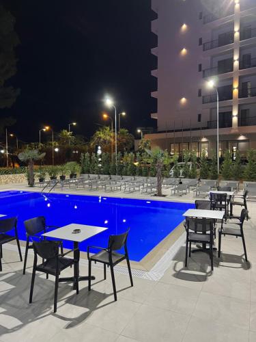 Hotel Antik in Golem, Albania