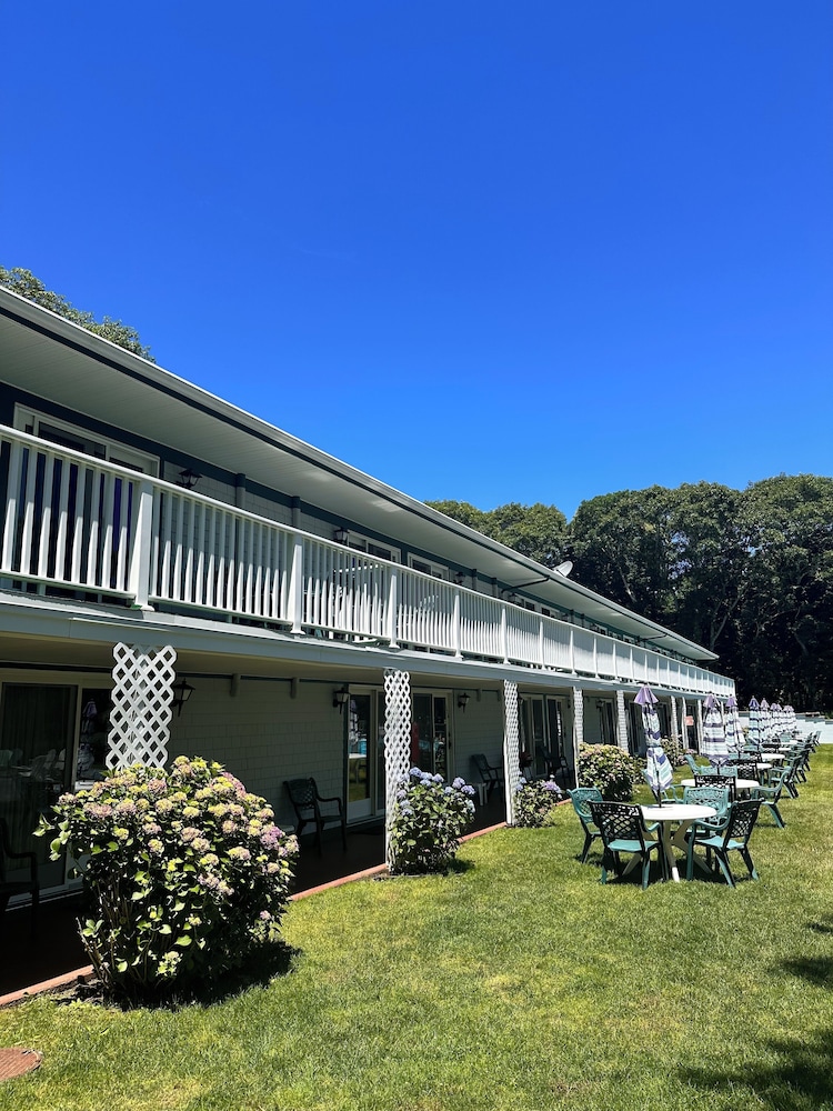 Green Harbor Waterfront Lodging - photo 16