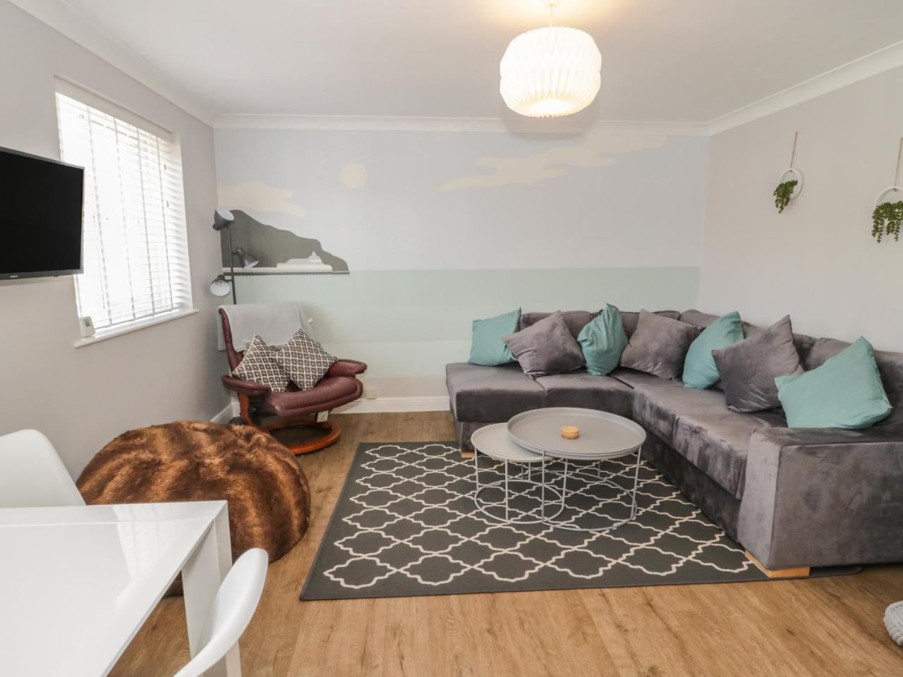 Orme’s Edge No 9 in Llandudno, United Kingdom