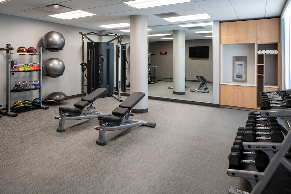 Courtyard by Marriott Decatur - photo 13