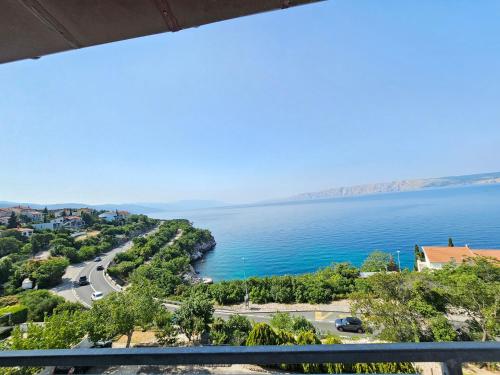 ANITA 3 Apartment 150m from the beach — 4-Star Luxury Hotel in Novi Vinodolski, Croatia
