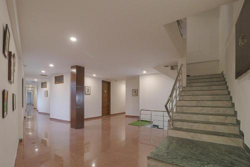 Super Hotel O Golfview in Panchkula, India