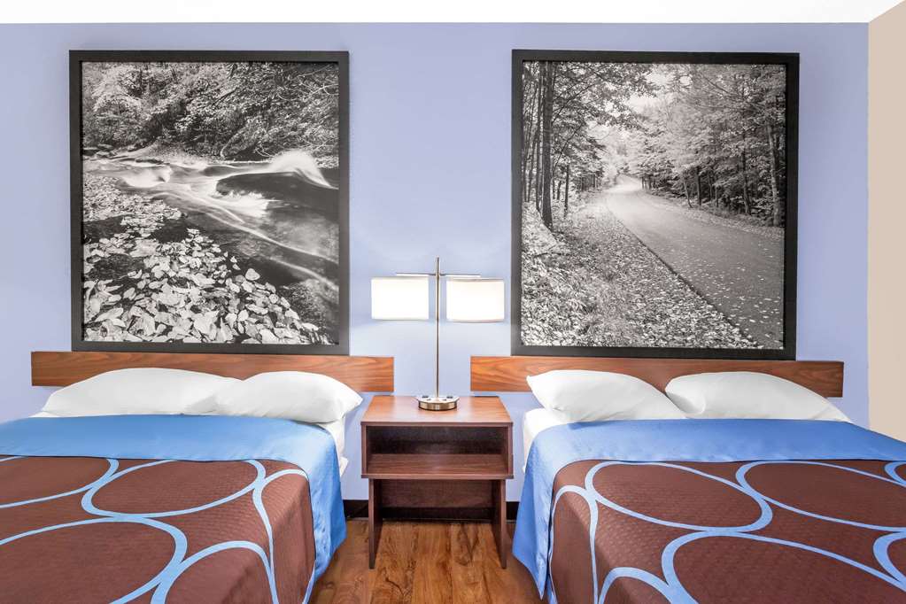 Super 8 by Wyndham Oneonta Cooperstown - photo 11