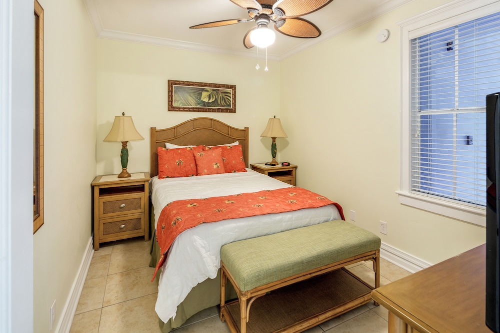 Coconut Beach Resort - photo 16