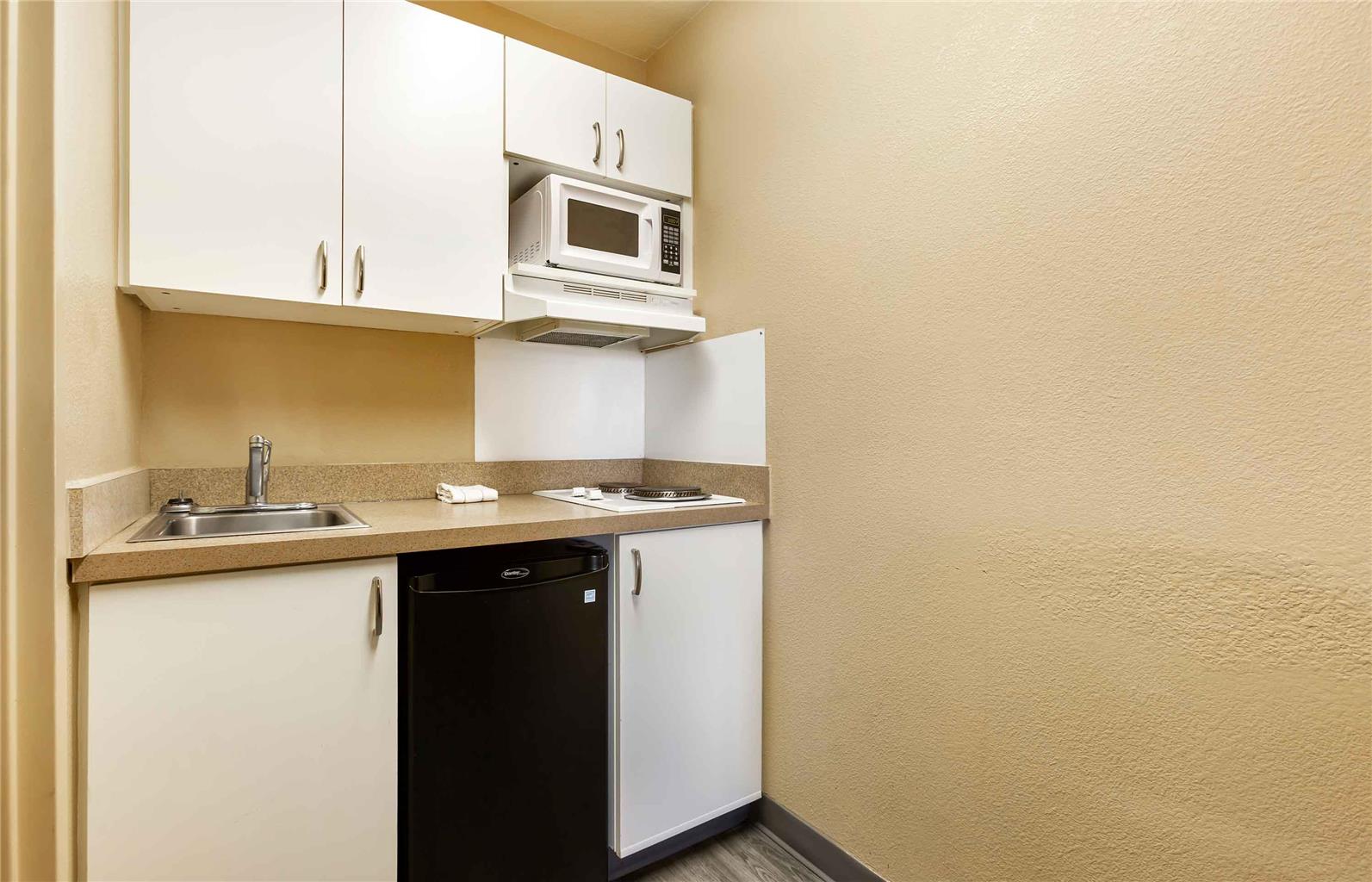 Extended Stay America Suites Albuquerque Airport - photo 30