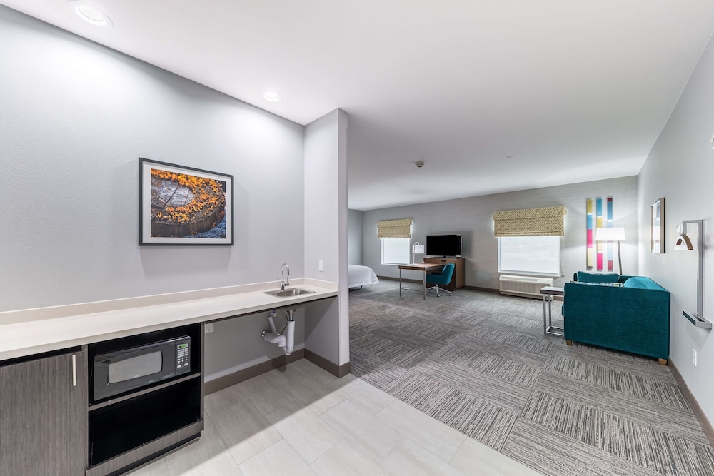 Hampton Inn & Suites Pryor - photo 4