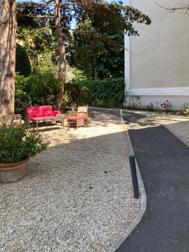 Le Castel Cabourg hôtel & SPA Restaurant La Calypso — 4-Star Luxury Hotel in Cabourg, France