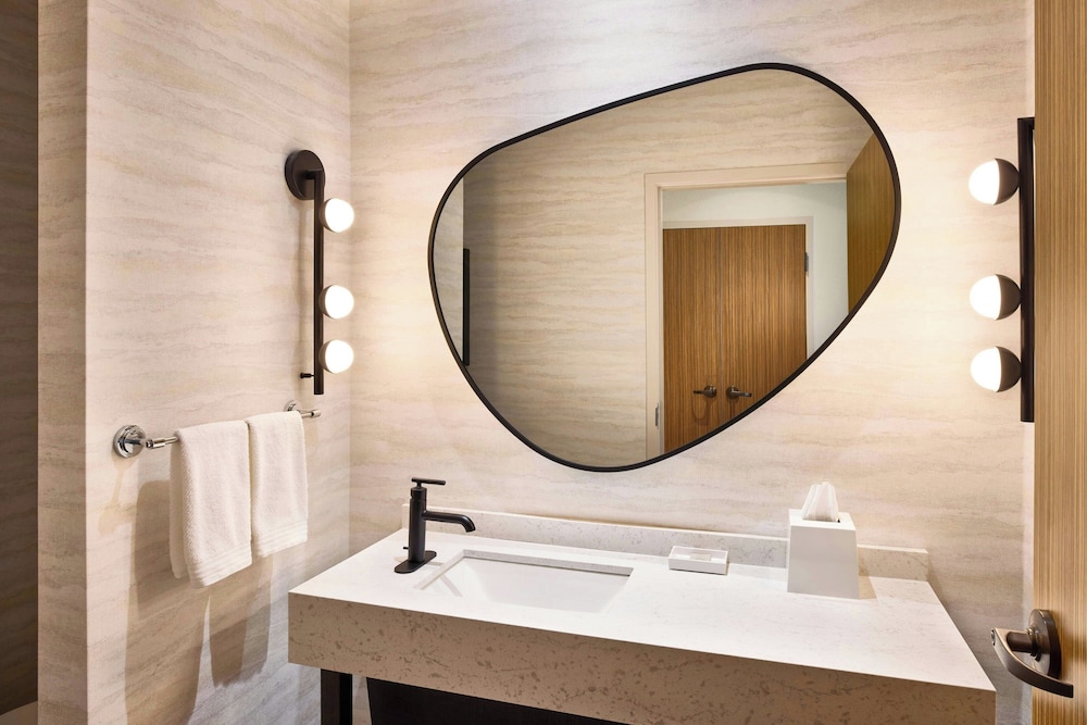 Renaissance Phoenix Glendale Hotel & Conference Center - photo 41