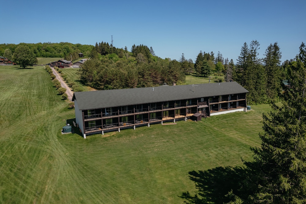 Roscoe Mountain Club - photo 40