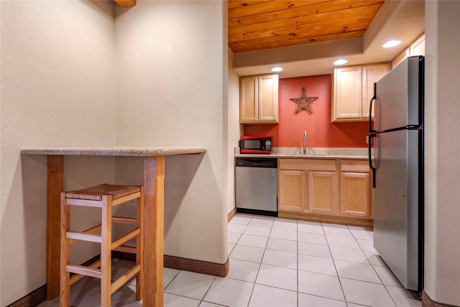 Mountain Edge Suites at Sunapee an Ascend Collection Hotel - photo 21