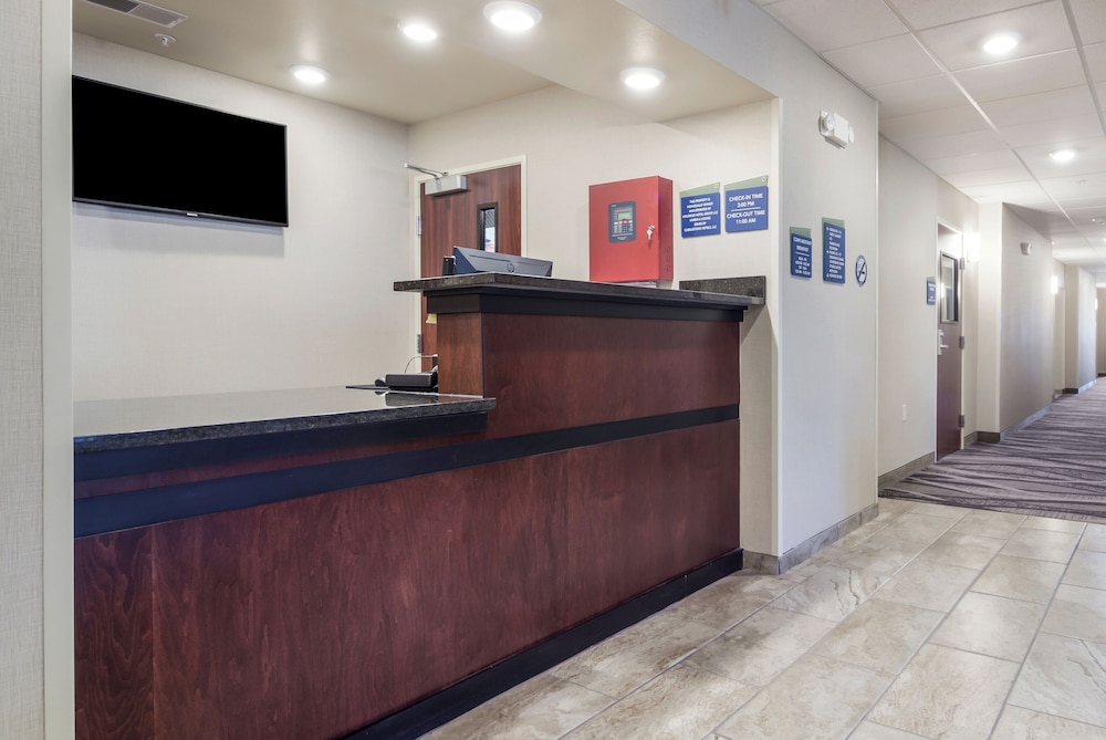 Cobblestone Inn & Suites Winters - photo 6